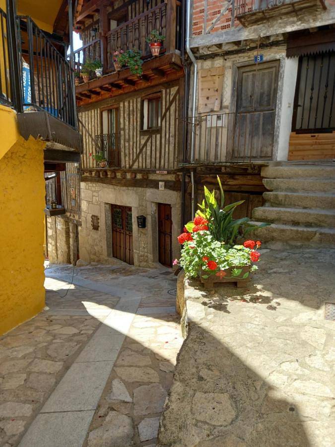 Casa rural para 8 personas, con vistas y terraza, Se admiten mascotas en Parque Natural de Las Batuecas - Sierra de Francia - 2