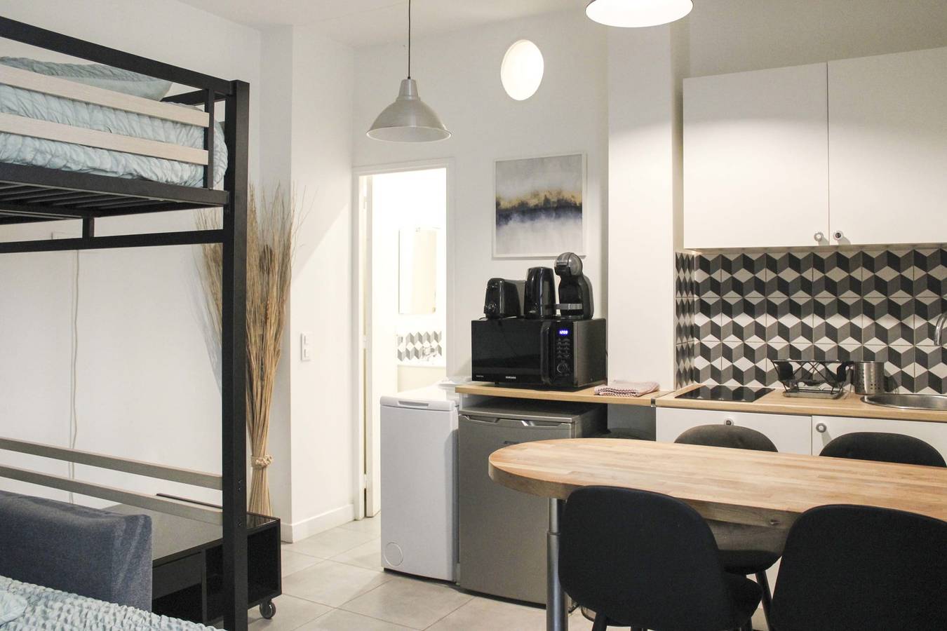 Studio entier, Charmant studio - 2P - Montmartre  in Paris, Île de France