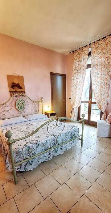 Stanza per 2 Persone in Castelletto Merli, Provincia d'Alessandria, Foto 4