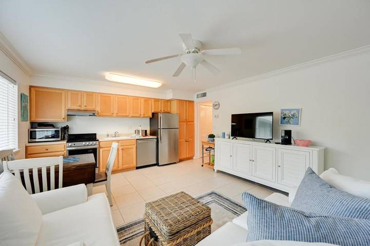Holiday home for 2 people, with pool - 1