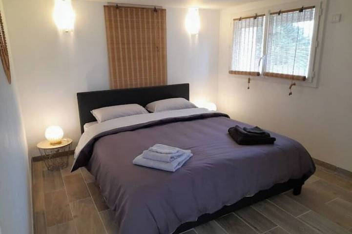 Gîte pour 4 personnes, avec jardin et terrasse à Coutras - 4