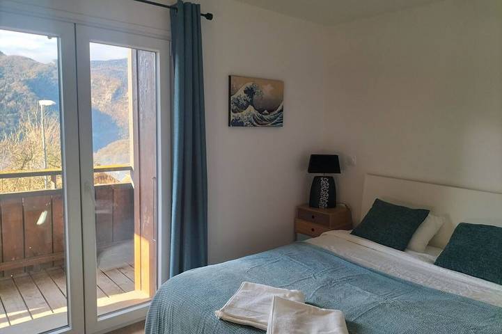 Location de vacances pour 9 personnes, avec jardin et balcon à Dingy-Saint-Clair - 3