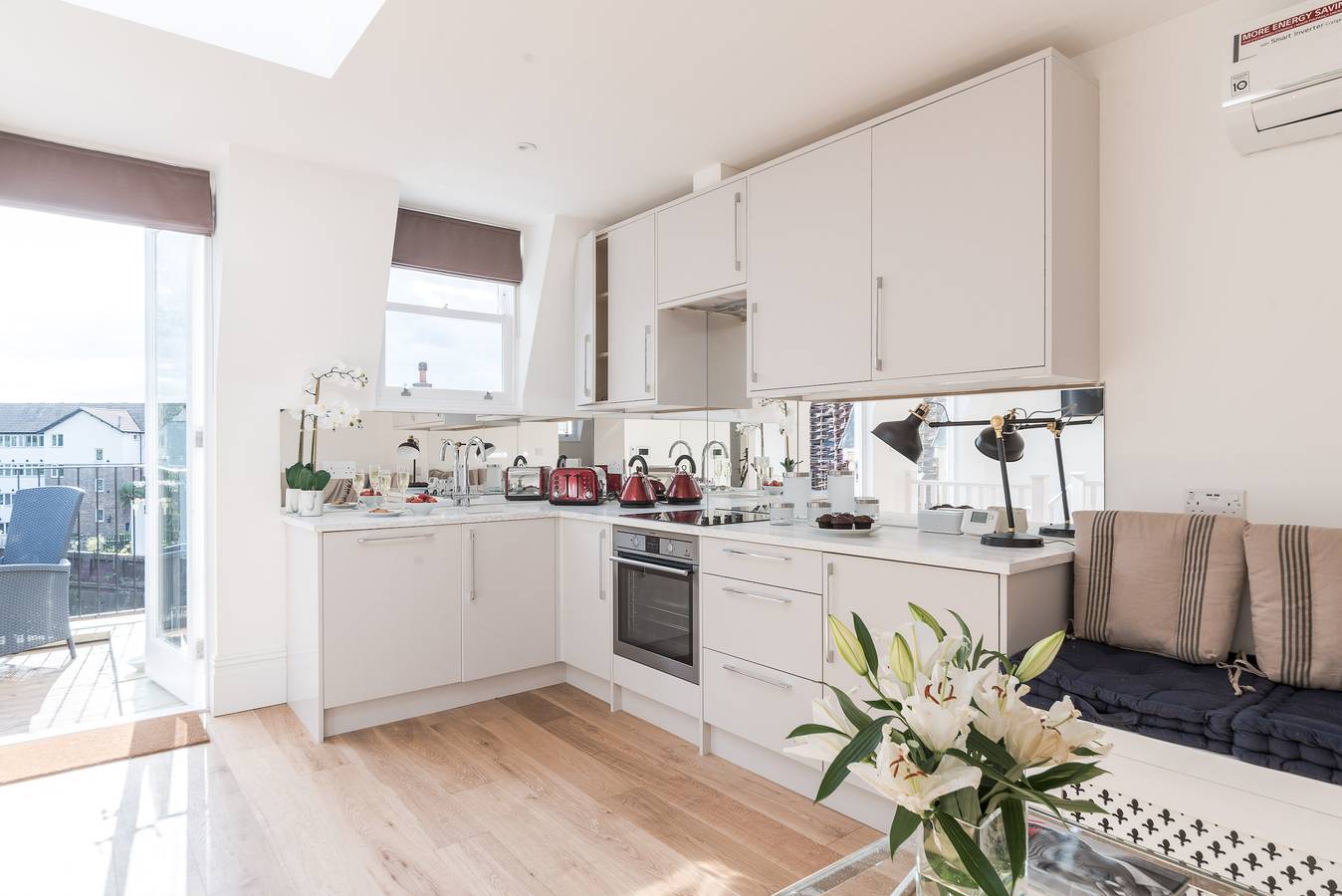 Ganze Ferienwohnung, Ferienwohnung für 2 Personen mit Garten in Hammersmith und Fulham, London