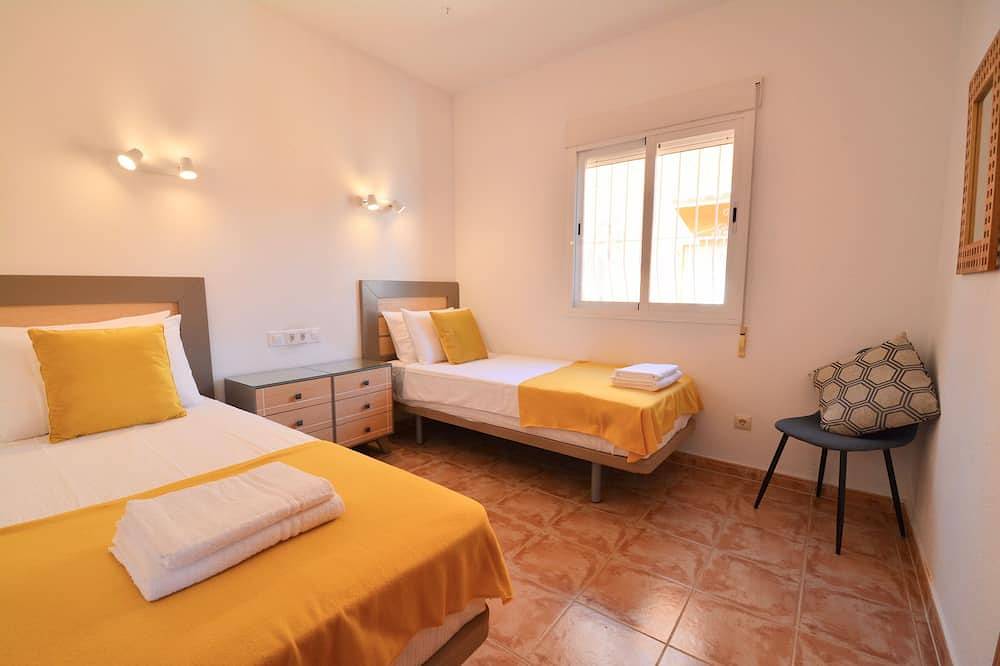 Appartement entier, Un Appartement de luxe de 2 chambres dans la Belle Pueblo Panorama à Cumbre del Sol in Poble Nou de Benitatxell, Costa Blanca