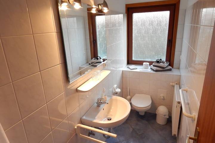 Ferienwohnung für 2 Personen, mit Garten in Steenodde