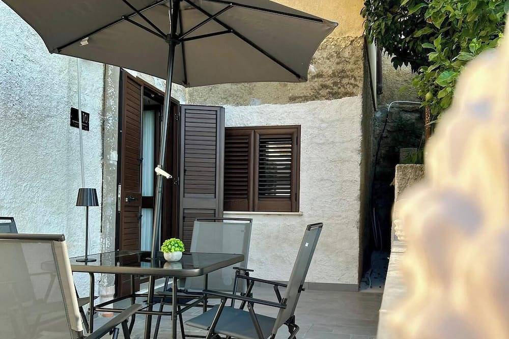 Detached house of 75sqm with terrace, in the historic center in Agrigento, Provincia de Agrigento