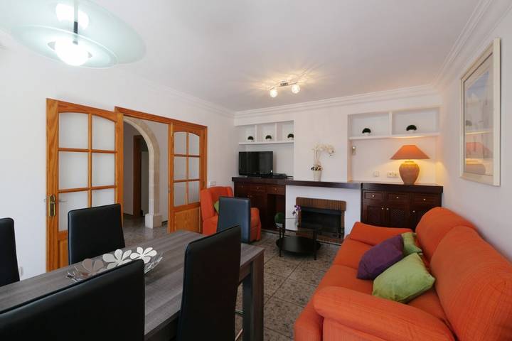 Ferienhaus 'Ca Na Cati' mit Wlan, Klimaanlage, Pool, Garten, Terrasse und Balkon in Playa de Muro, Muro