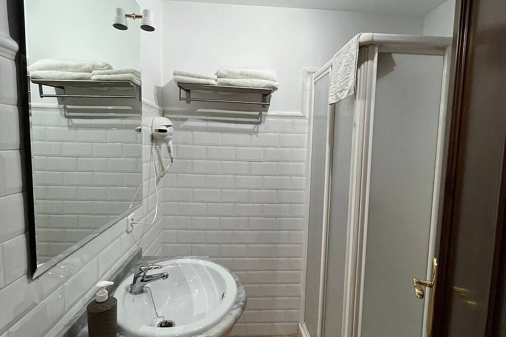Apartamento entero, Villa Torcal - Apartamento 2 in Villanueva de la Concepción, Provincia de Málaga