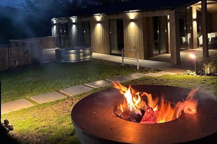 Ferienwohnung für 4 Personen, mit Garten und Pool - 1