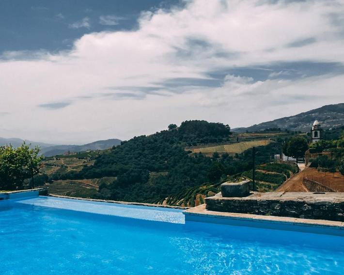 Location de vacances pour 2 personnes, avec piscine et jardin dans Mesão Frio - 2