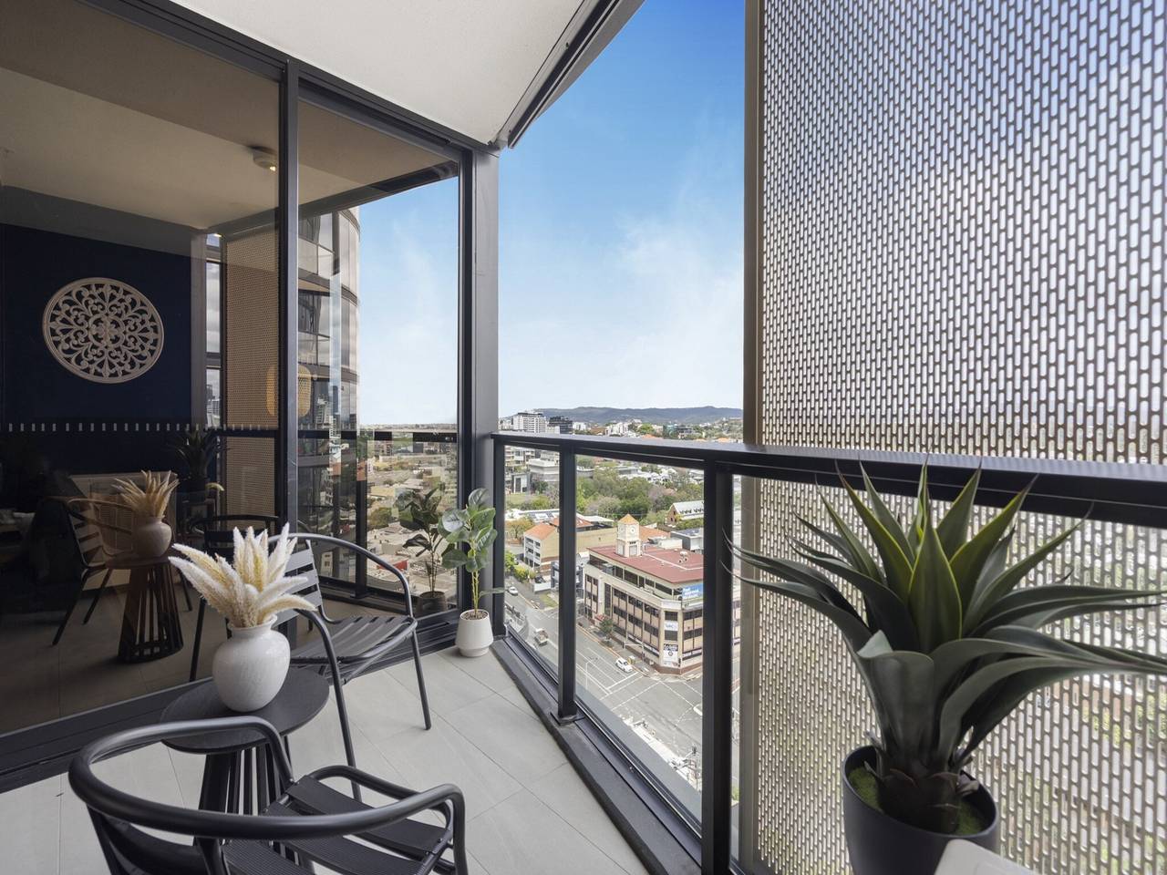 Entire apartment, Stylish 1-Bed Apartment in Fortitude Valley in Fortitude Valley, Brisbane