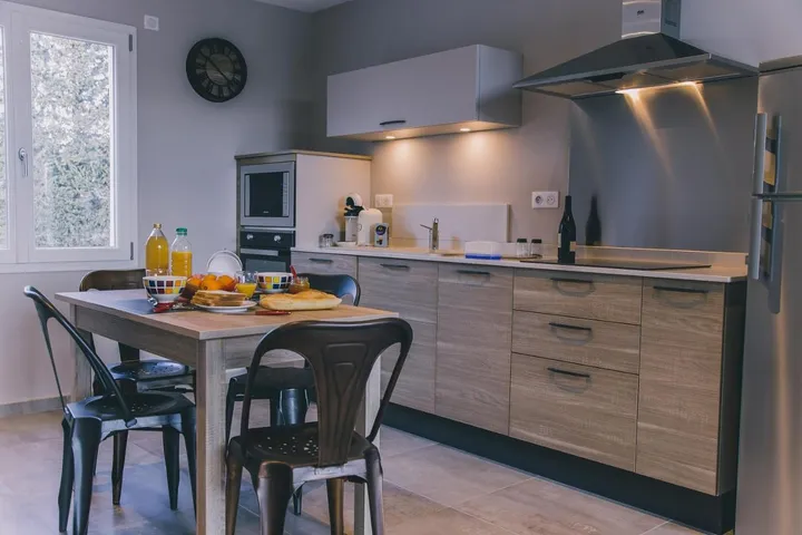 Casa de vacaciones para 4 personas, con piscina además de jardín y vistas - 1