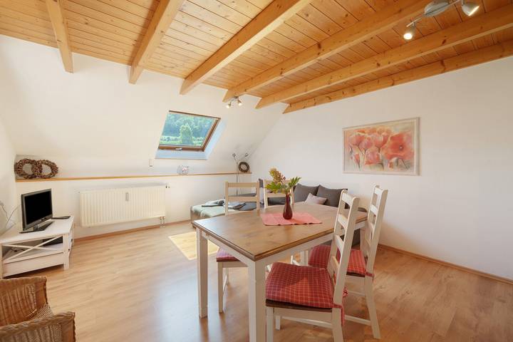 Ferienwohnung für 5 Personen, mit Garten in Kaiserstuhl