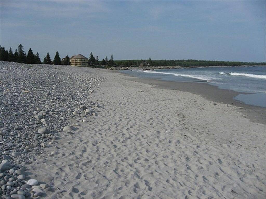 Seacrest Tower Ferienhaus - Meerblick, zu Fuß zum Strand! in Region of Queens Municipality, Queens County