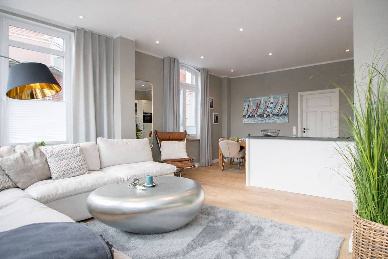 Ganze Wohnung, Ferienwohnung Sandglanz – stilvoll, modern und lichtdurchflutet in Juist