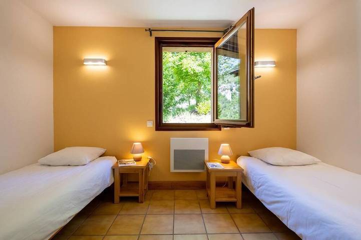Location de vacances pour 6 personnes à Les Vignes - 2