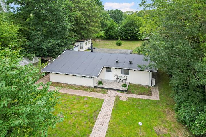 Neu renoviertes Sommerhaus mitten im Wald in Faxe Ladeplads, Schwedische Ostsee