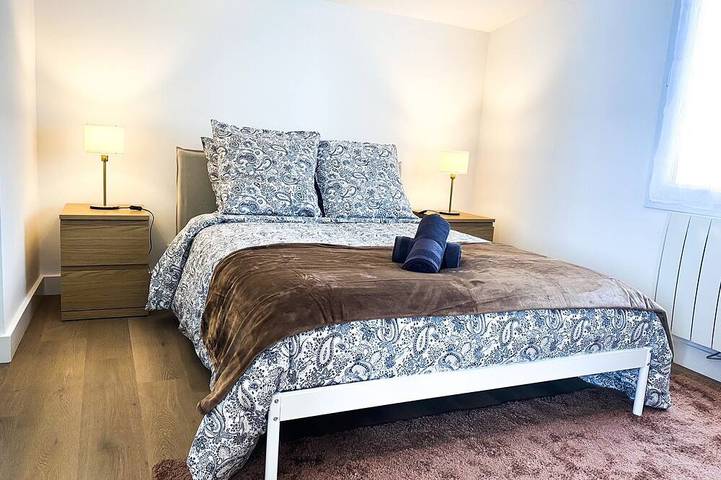 Maison chic à Niort - Commerces sur place in Niort, Région de Niort