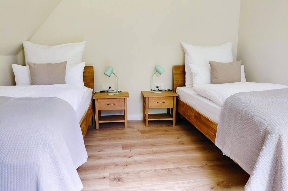 Ganze Wohnung, Ferienhaus Froschkönig - Ferienhaus in Ruhe & Natur im Wildenburg in Friesenhagen, Altenkirchen & Umgebung