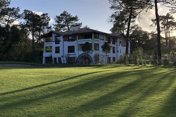 Gîte pour 4 personnes, avec Terrasse dans Office De Tourisme D Hossegor - 4