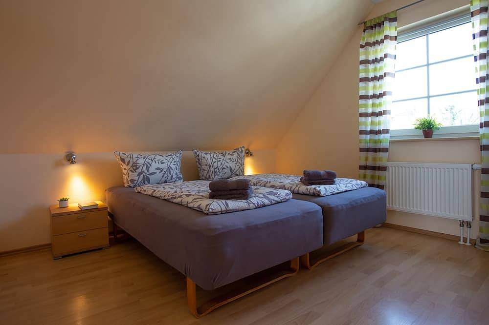 Ostsee-Ferienhaus I (2-8/10 Gäste), 300m Ostseestrand, Sauna, 4x Db, 2 Familien in Schönhagen, Brodersby
