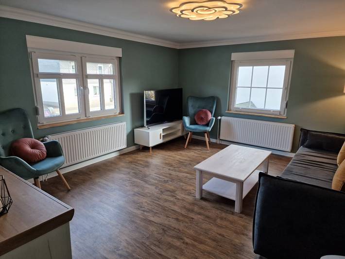 Ganze Wohnung, Ferienwohnung "Zum Weißen Roß" - Ferienwohnung (60qm) in Bad Berleburg, Kreis Siegen-Wittgenstein