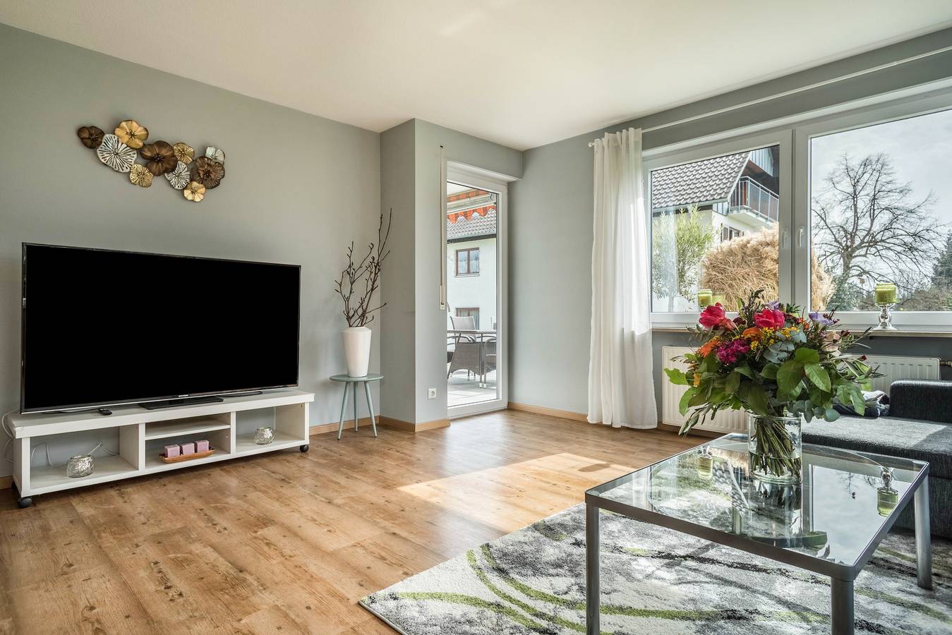 Ganze Wohnung, Schöne Ferienwohnung Hotz am Golfclub Lindau mit Bergblick, Wlan und Balkon; Parkplätze vorhanden in Lindau, Bayerisch Schwaben