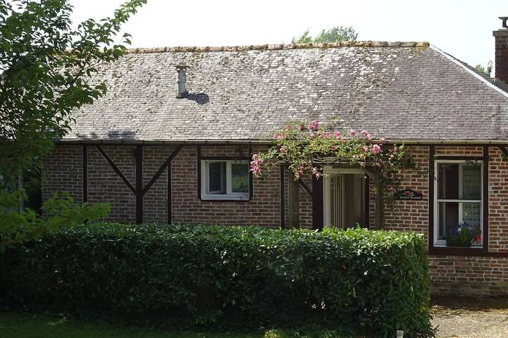 Gîte pour 5 personnes, avec terrasse et jardin