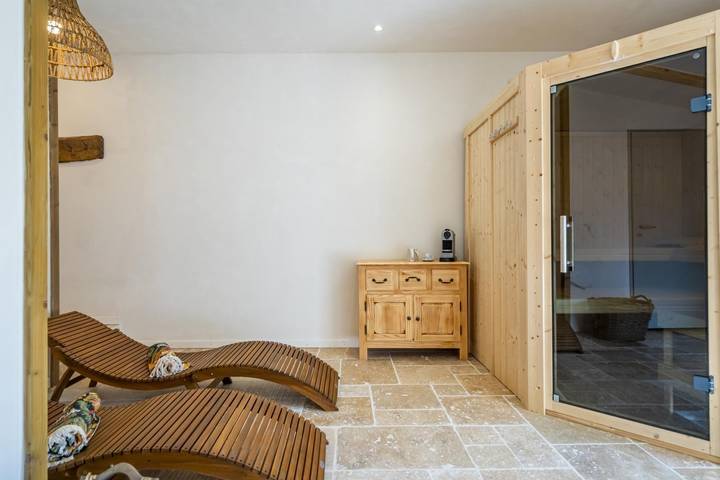 Chambre d’hôte pour 2 personnes, avec Terrasse et Jacuzzi ainsi que Jardin et Piscine au Pays basque - 4