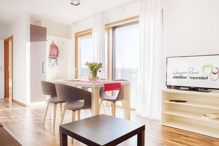 Ferienhaus für 2 Personen, mit Sauna und Terrasse sowie Garten und Whirlpool - 1