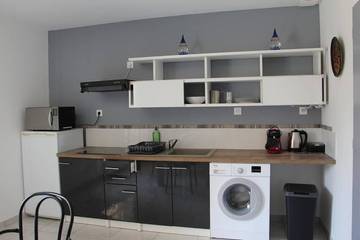Maison de campagne pour 4 personnes, avec vue et terrasse, animaux acceptés à Soyons