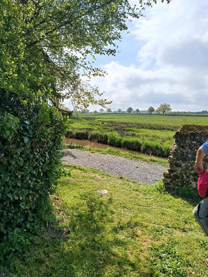 Location de vacances pour 4 personnes, avec jardin et vue à Luzy - 2