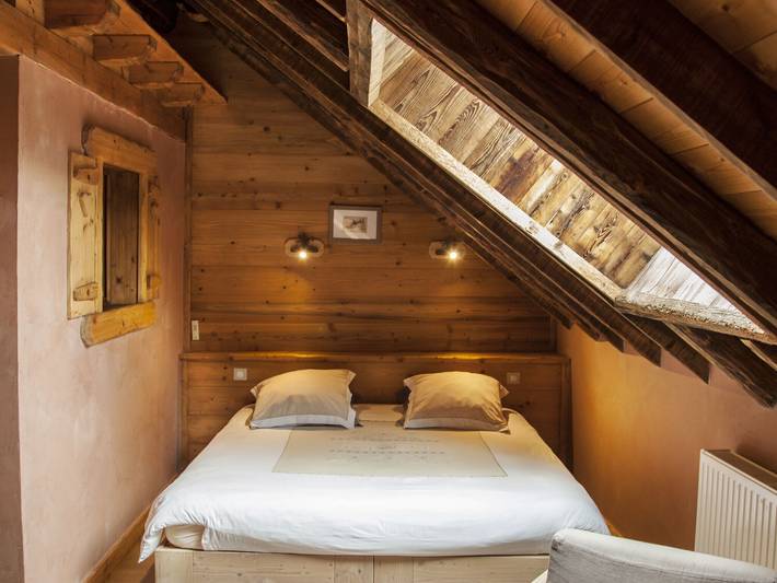 Location de vacances pour 15 personnes, avec terrasse et jardin, adapté aux familles à Mercury - 4