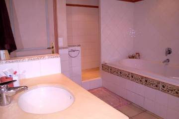 Villa pour 8 Personnes dans Arles, Parc naturel régional de Camargue, Photo 4