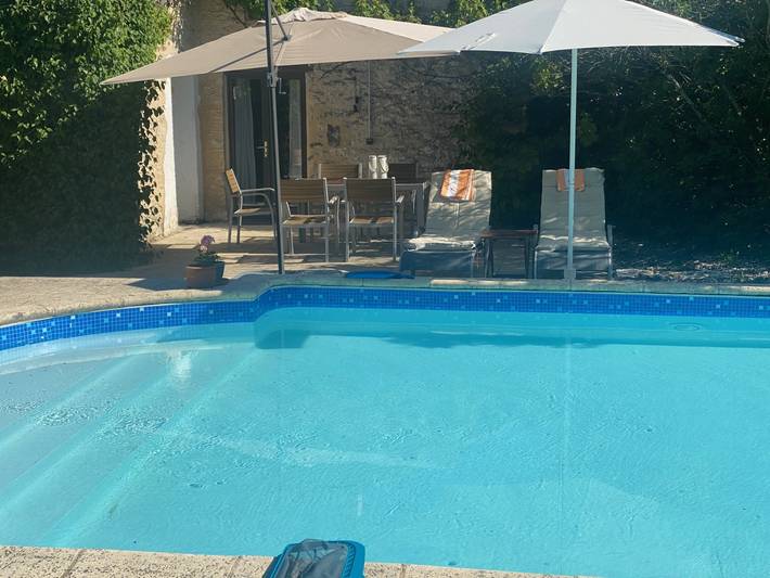 Gîte pour 4 personnes, avec Piscine à Saint-Eutrope-de-Born
