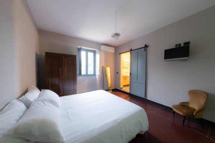 Location de vacances pour 3 personnes, avec jardin dans Ligurie