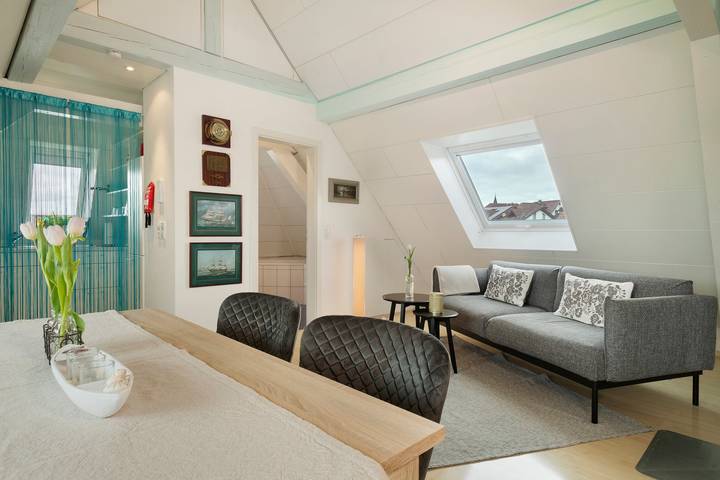 Ferienwohnung für 2 Personen, mit Garten und Seeblick in Hagnau am Bodensee - 2