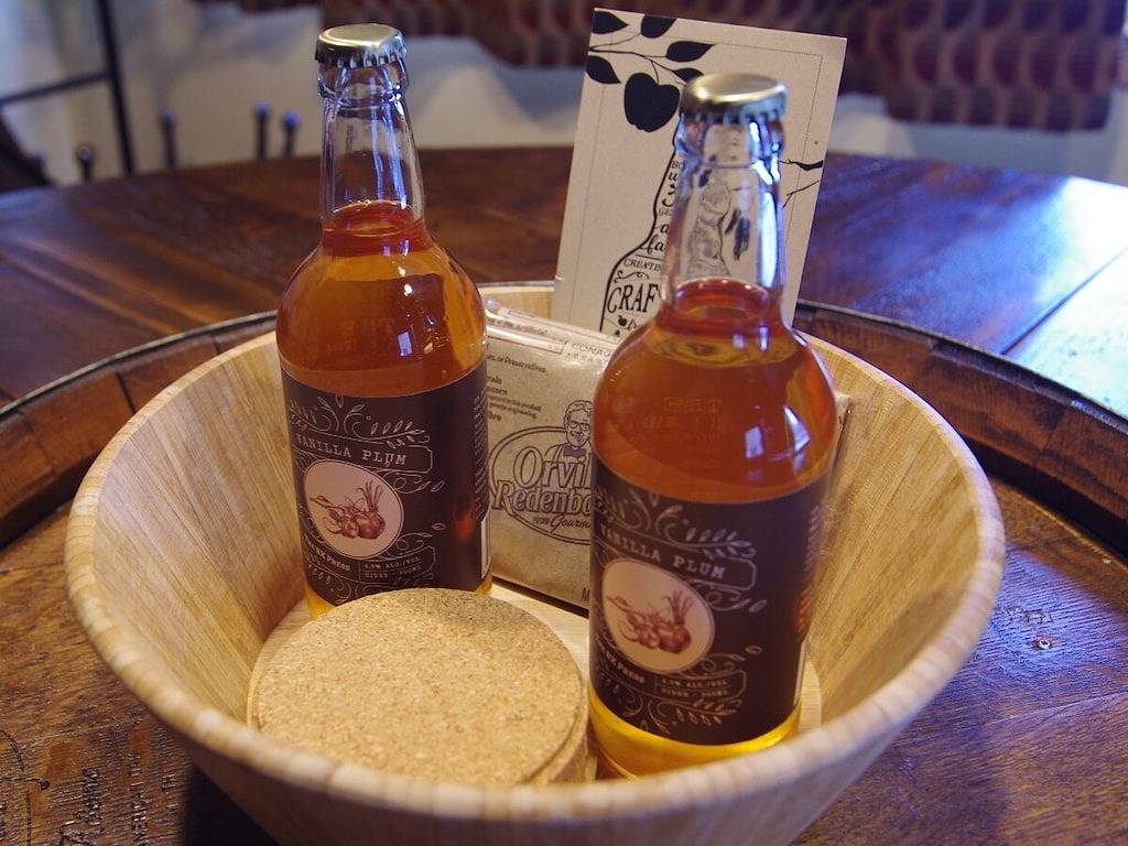 Ein Loft oben, Ski in / out, 3 Lofts, privater Whirlpool in Silver Star