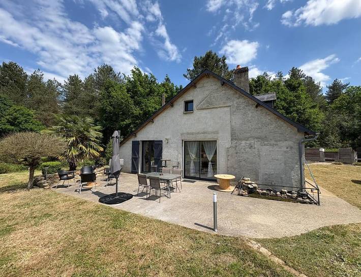 Location de vacances pour 11 personnes, avec jardin et terrasse, animaux acceptés à Saint-Mars-d'Outillé - 3