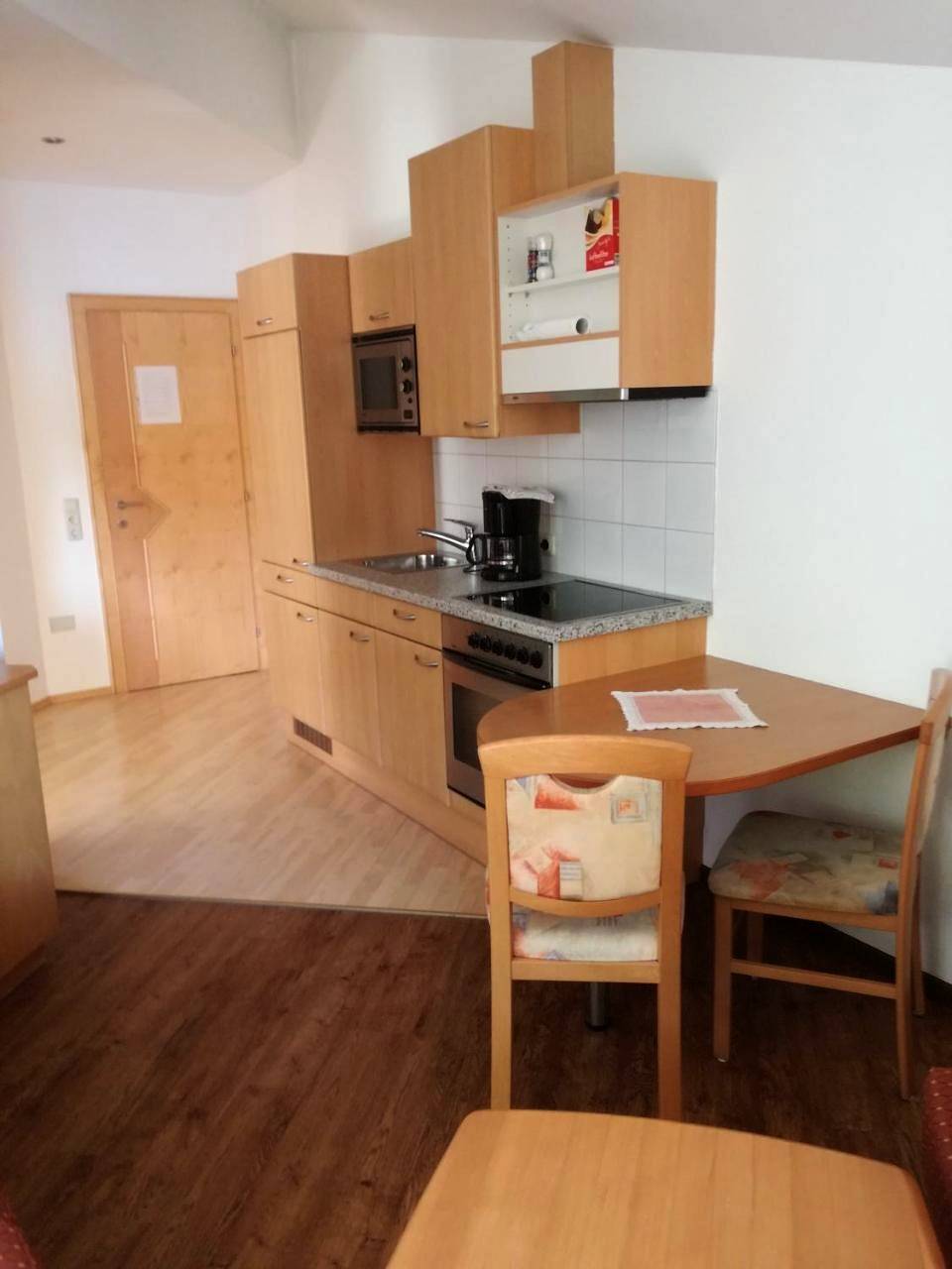Ganze Wohnung, Apartment with Lake View in Haller am Haldensee, Allgäuer Alpen (Österreich)