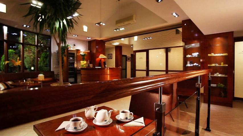Hôtel pour 2 personnes, avec sauna et jardin ainsi que piscine et jacuzzi, animaux acceptés