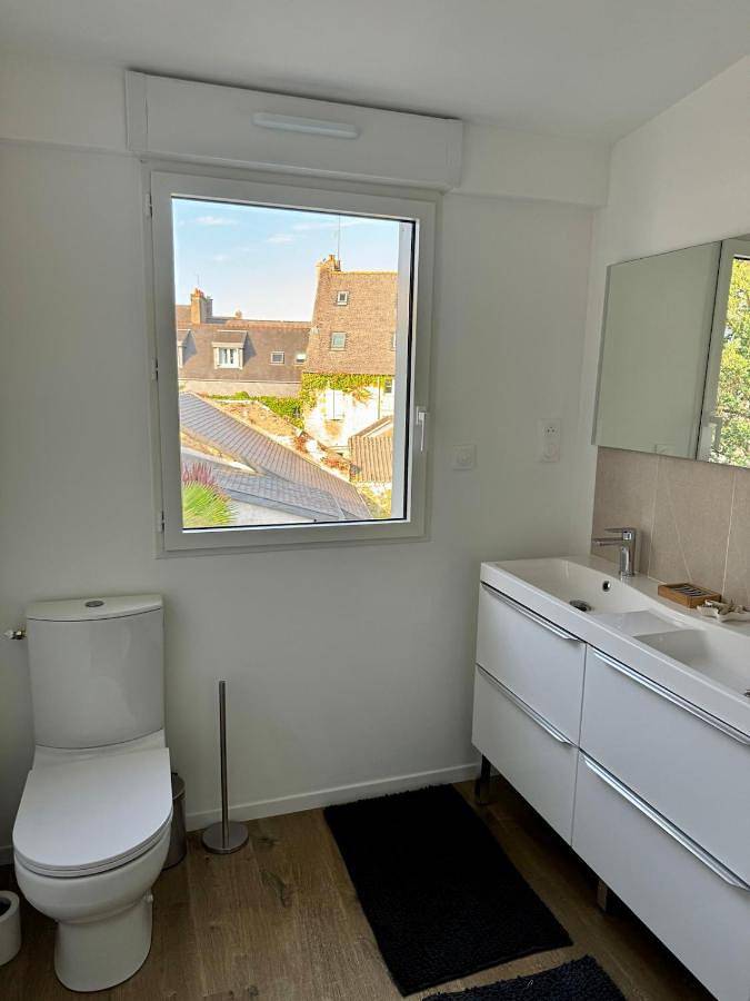 Appartement entier, Duplex en plein coeur de Landerneau in Landerneau, Région de Brest