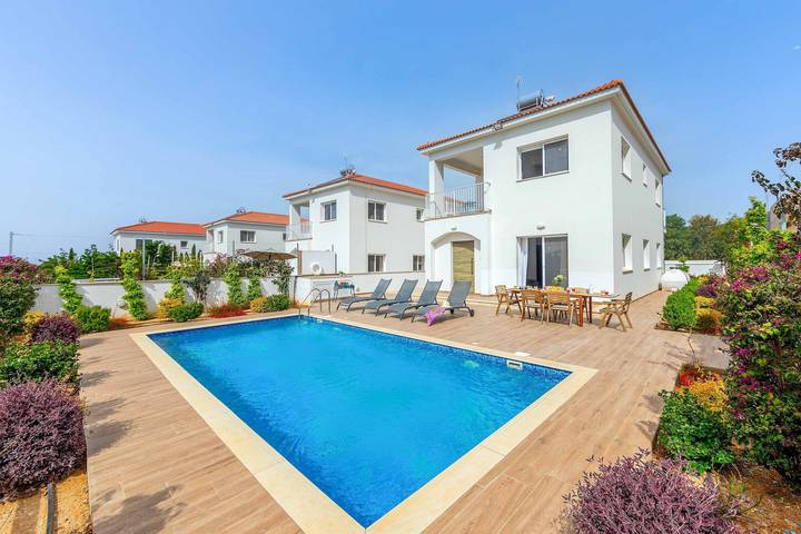 Villa für 6 Personen, mit Balkon in Ayia Napa