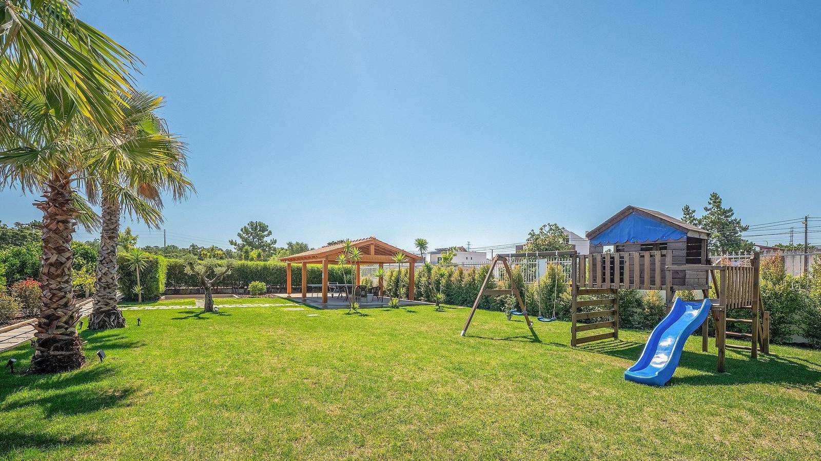 Casa de vacaciones para 2 personas con piscina in Santo António da Charneca, Halbinsel von Setúbal