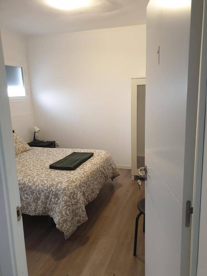 Double Room in Tetuán, Madrid