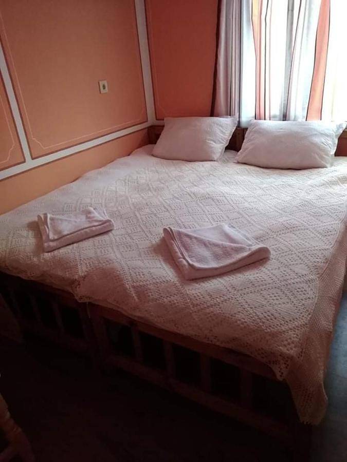 Maison d’hôte pour 4 personnes, avec vue et terrasse à Koprivchtitsa - 2