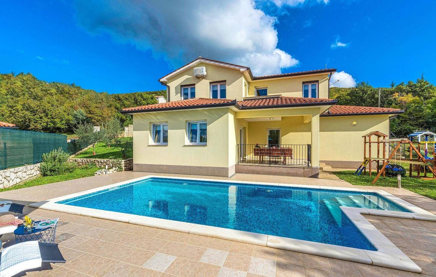 Holiday Home 'Marilu' with Balcony, Wi-Fi and Air Conditioning