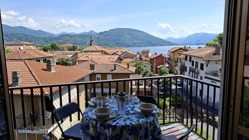 Appartement de vacances pour 4 personnes, avec terrasse ainsi que balcon/terrasse et vue sur le lac - 1