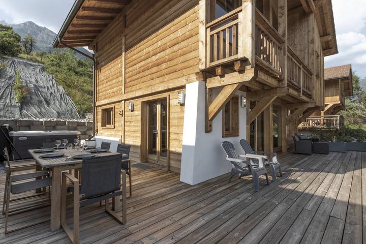 Location de vacances pour 6 personnes, avec jacuzzi ainsi que terrasse et jardin à Passy - 3