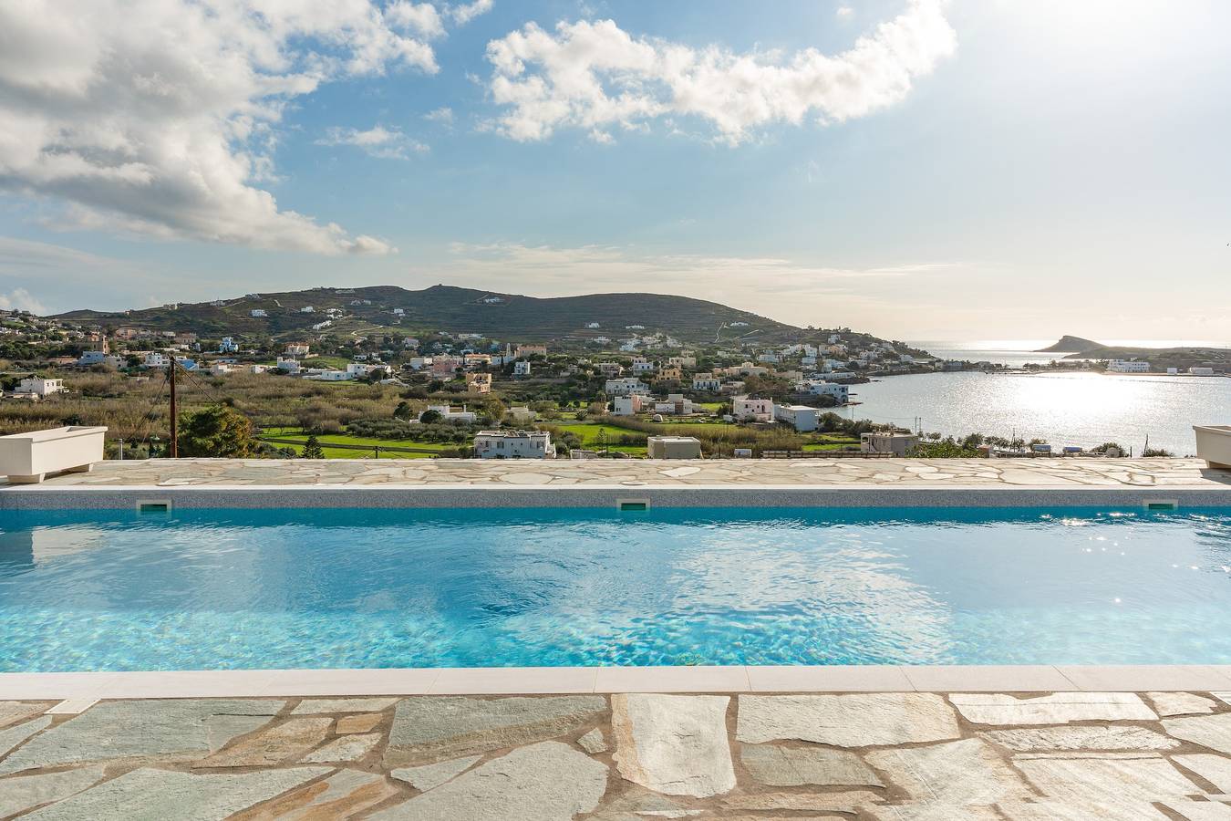 Finca 'Mont' Rock Villas 1' mit Meerblick, Wlan und Klimaanlage in Poseidonia, Syros